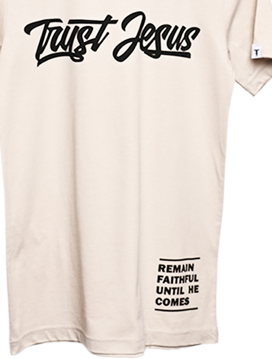 HEATHER SAND DUNES + BLACK T-SHIRT