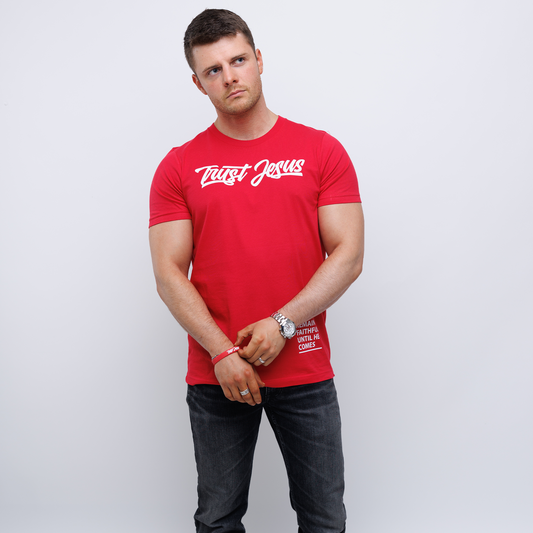 TRUST JESUS RED T-SHIRT